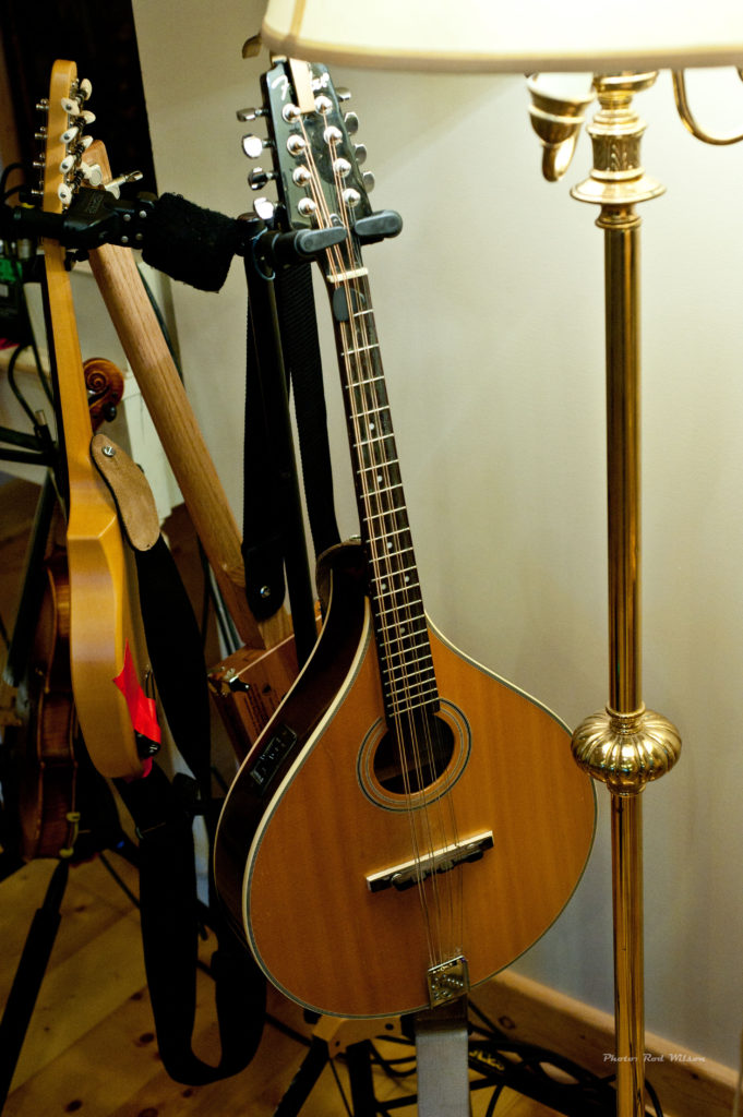 100-octave-mandolin